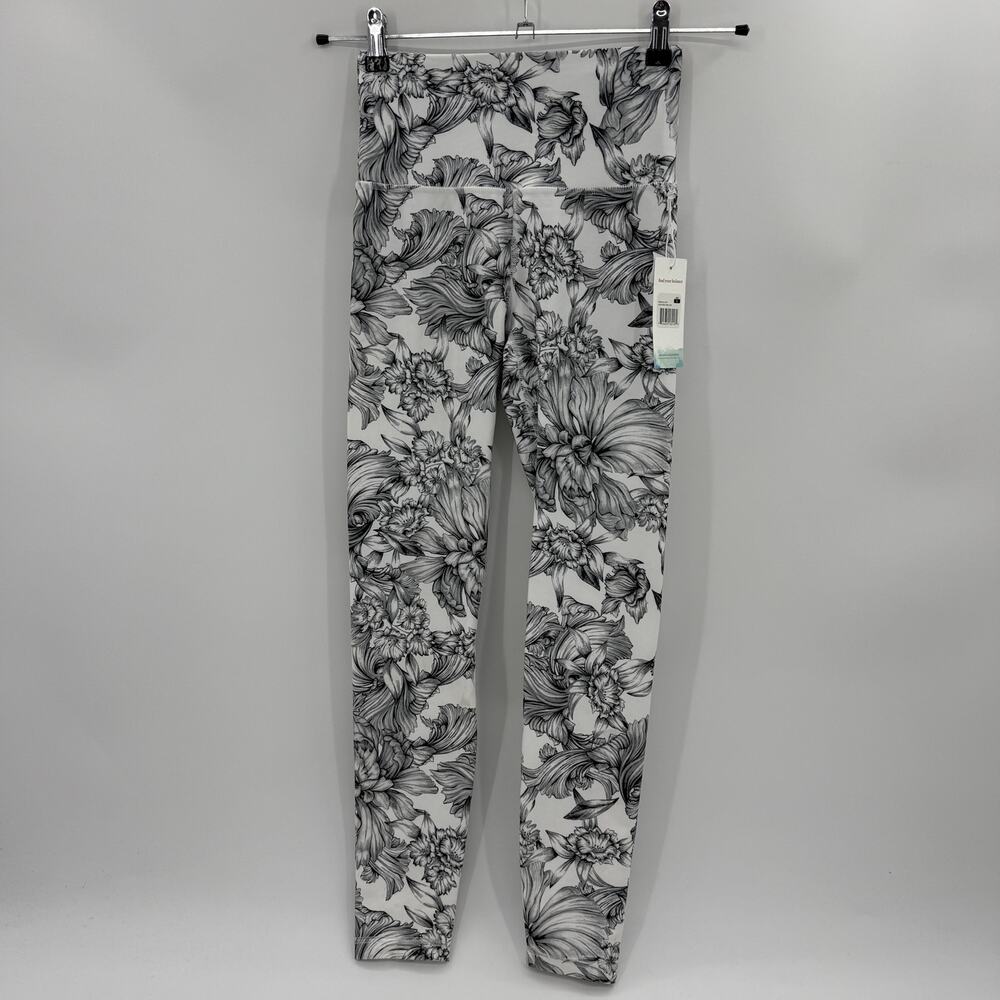 New BALANCE COLLECTION Womens Leggings Size S Ankle Brushed Knit Athletic